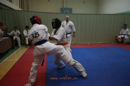 26-klubnyie-sostyasaniya-karate-volgograd-uraken 35