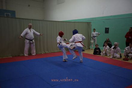 26-klubnyie-sostyasaniya-karate-volgograd-uraken 3