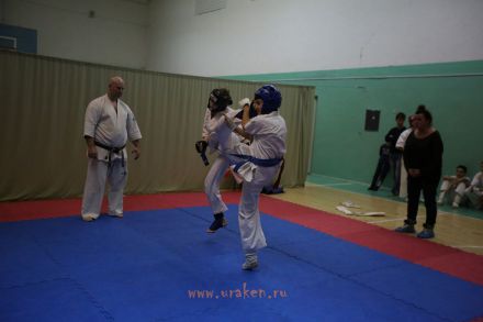 26-klubnyie-sostyasaniya-karate-volgograd-uraken 28