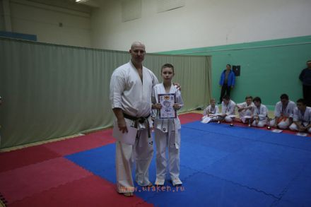 26-klubnyie-sostyasaniya-karate-volgograd-uraken 56