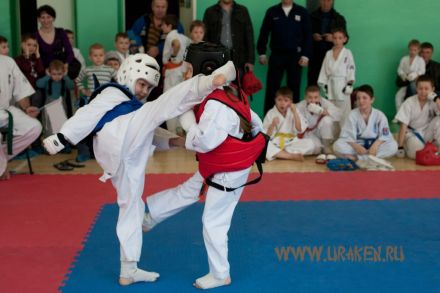 klubnie-12-uraken-karate-kyokushinkai 11