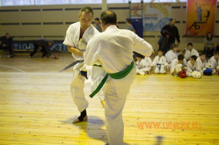 Ekzamen-na-poyas-karate-kiokusinkay-uraken-volgograd-part2 25