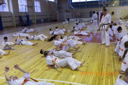 Ekzamen-na-poyas-karate-kiokusinkay-volgograd-part2 22