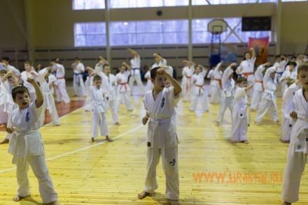 Ekzamen-na-poyas-karate-kiokusinkay-volgograd-part2 4