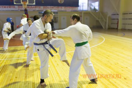 Ekzamen-na-poyas-karate-kiokusinkay-uraken-volgograd-part2 24